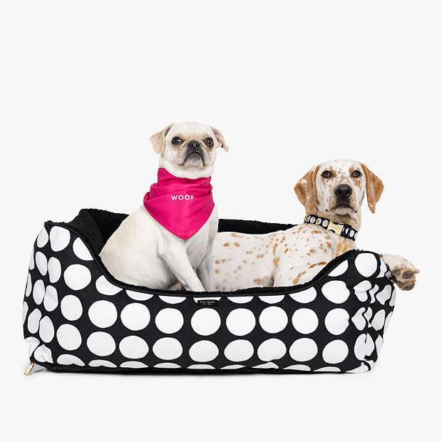 Kate Spade Art Dot Dog Bed